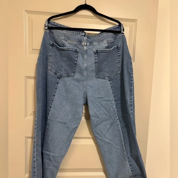 Ava & Viv Light Blue Boyfriend Jeans - Picture 4 of 4